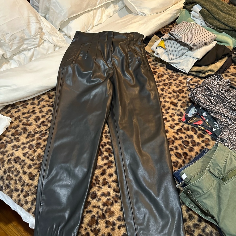 Zara Faux Leather High-Waist Tapered Pants - Black